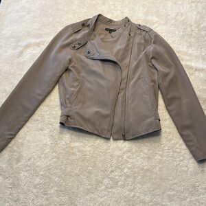 Small, faux suave, jacket
